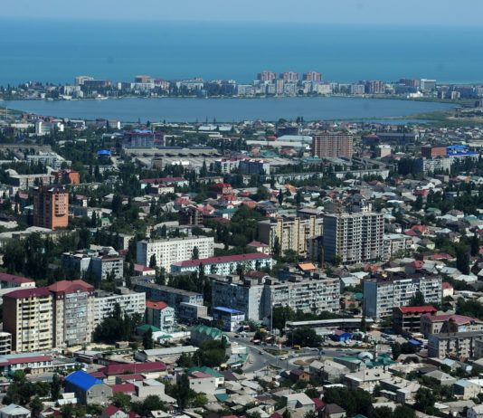 Три городские школы закрыли на карантин