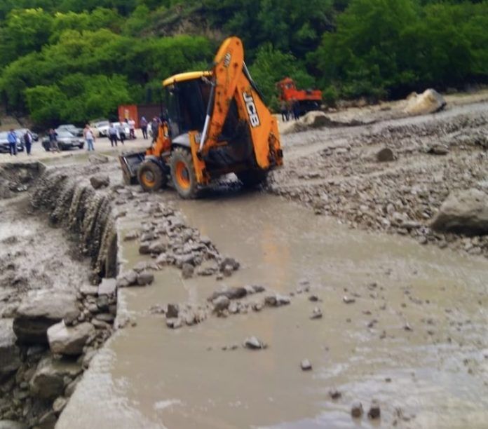 4AFCD0F5-F0EE-4B9E-AF66-1FD2EF0B254D