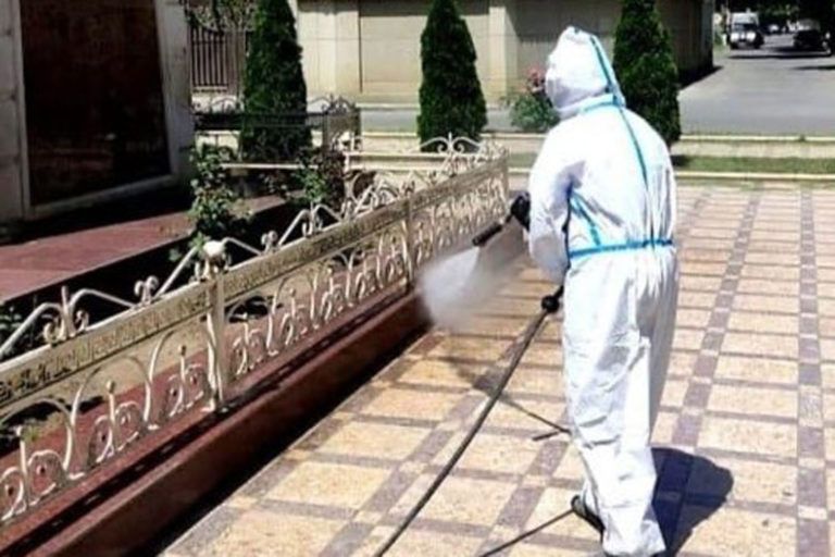 Усилены меры по дезинфекции общественных пространств