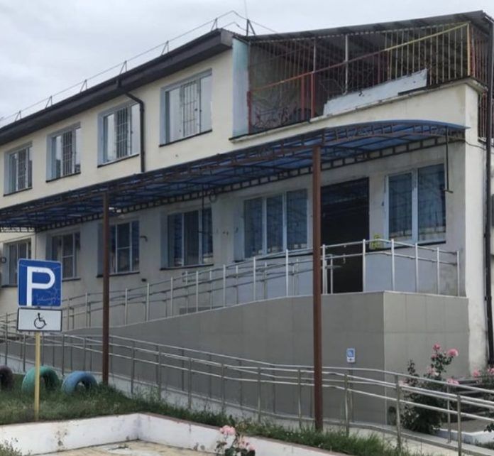 99226563-4B51-49B1-8D22-071ABCE63A3F