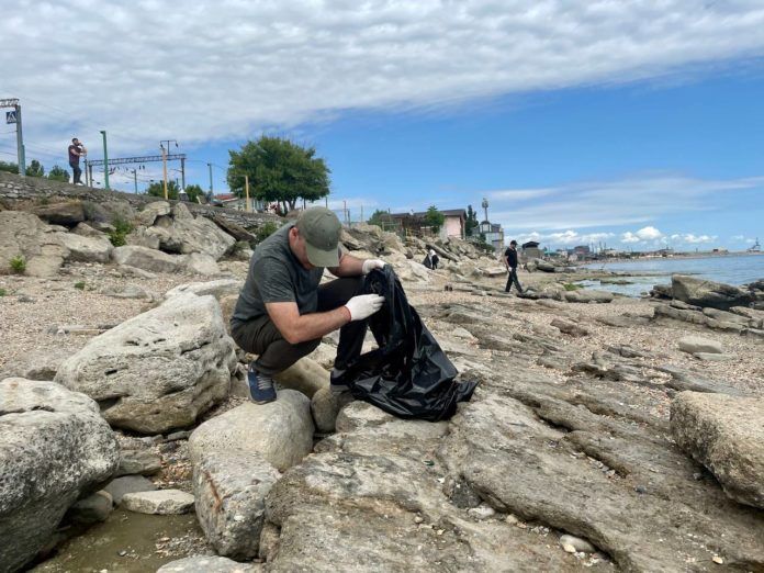 BFA20769-27BC-487C-A138-4608386F09EC