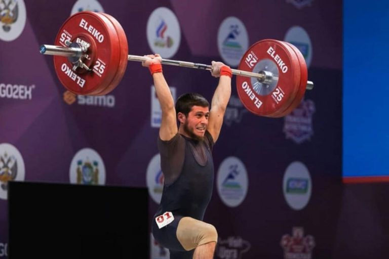 Марат Ибрагимов поздравил чемпиона России по тяжелой атлетике