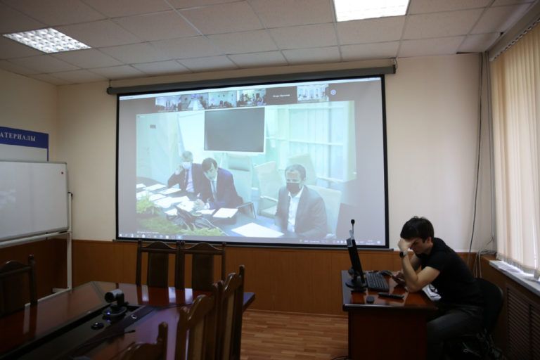 Яхья Бучаев принял участие в ВКС с Минпросвещения РФ