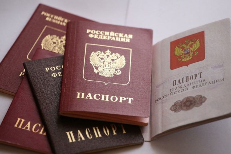 Срок действия подлежащих замене паспортов продлен на 90 дней