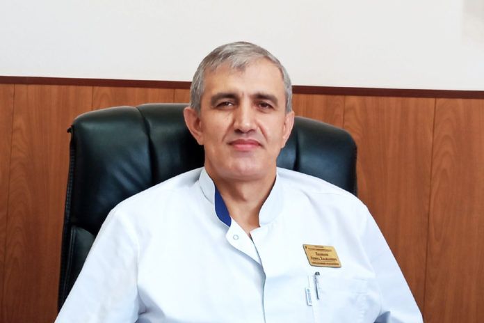 Ахмед Халилов - торакальный хирург