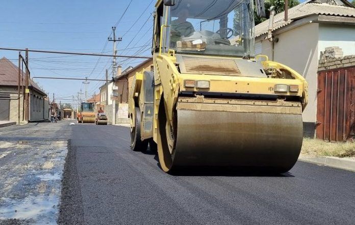 E7A32D08-1740-46DB-AD1F-E225D04A4BDC