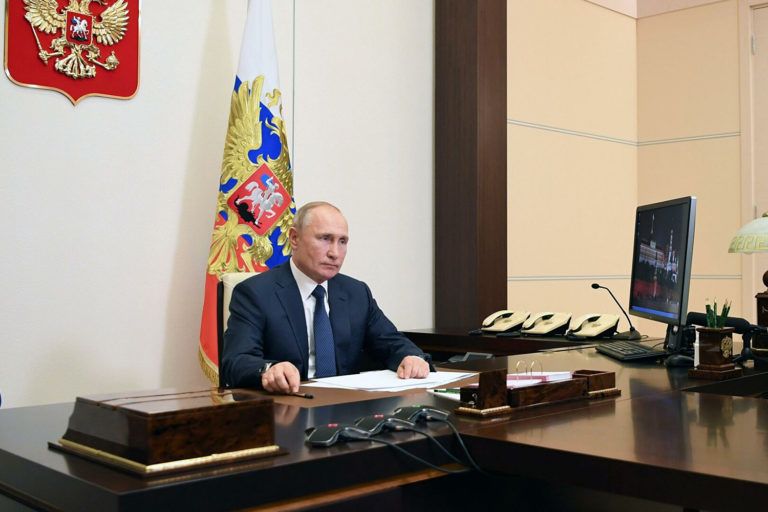 Путин заявил, что исламские страны могут рассчитывать на поддержку России