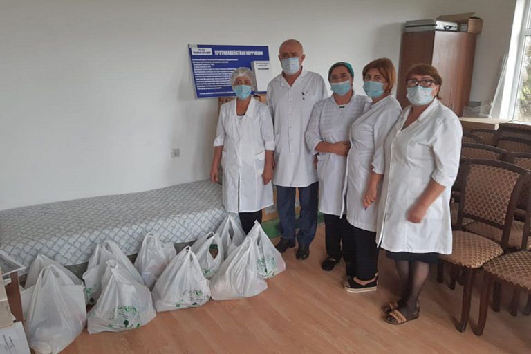 Продуктовые наборы – за вакцинацию
