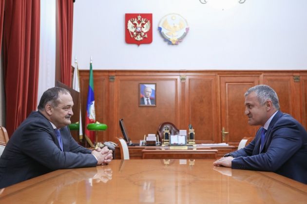 40314210-5DB8-4A0F-BB5F-309053AB2A9A