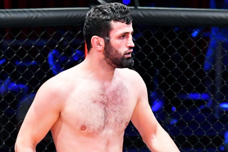 UFC заключил контракт с еще одним дагестанцем