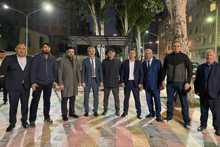 Депутаты горсобрания запустили проект «Добрососедство»