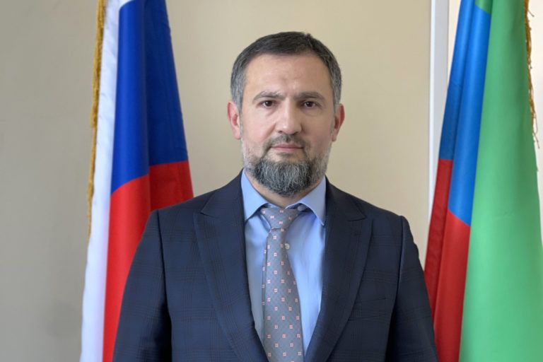 Краса ветвей зависит от корней