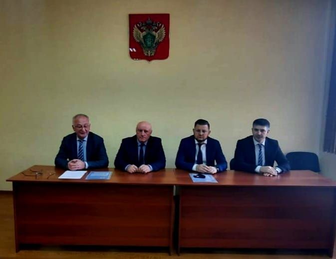 689C884C-E906-4E5A-8D28-5A4ACCA8D4E1