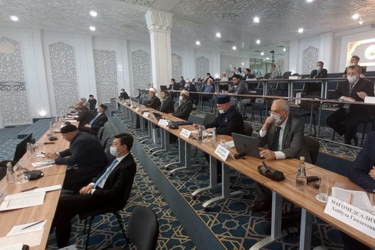III Международный форум «Богословское наследие мусульман России» проходит в Болгаре