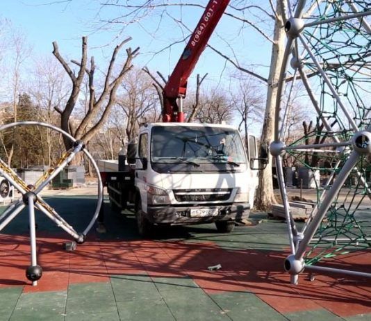 Благоустройство двух скверов в центре Махачкалы вышло на финишную прямую