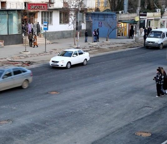 Власти Махачкалы при реконструкции ул. Коркмасова синхронизировали четыре программы