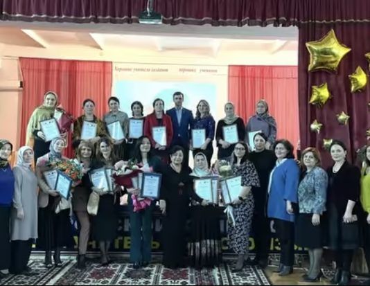 В Махачкале определили победителя городского конкурса «Лучший учитель родного языка – 2022»