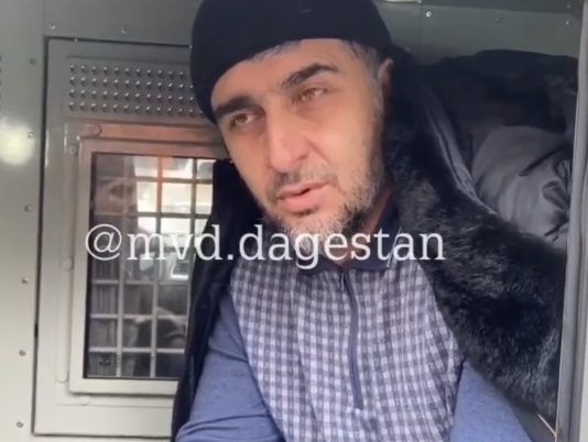 Уголовное дело возбудили против мужчины, задержанного в Махачкале за убийство