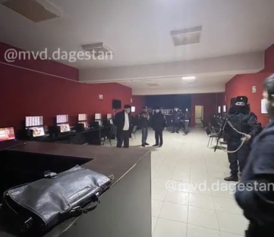 Жителя Махачкалы задержали за организацию незаконного игорного клуба