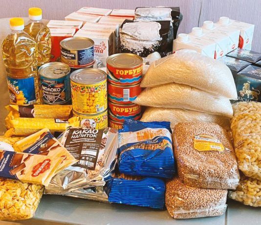 В Махачкале открыли два пункта приема гуманитарной помощи для беженцев из ДНР и ЛНР