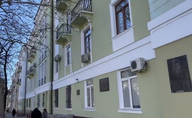 3639D07C-FFF4-4AE9-8630-48B540C3A4A9