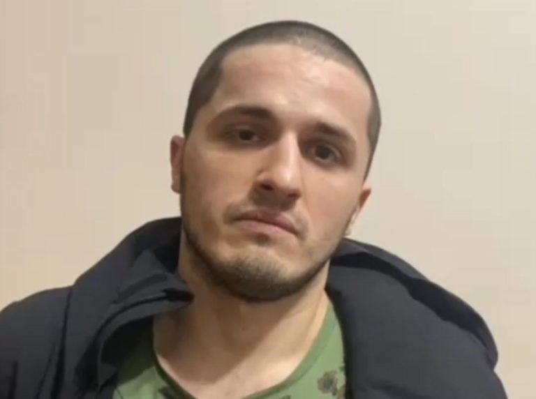 Четверо друзей похитили жителя Махачкалы и избивали его бильярдным кием