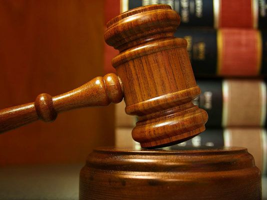 В Махачкале арестовали мужчину, напавшего с ножом на полицейского