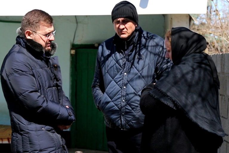 Салман Дадаев встретился с родственниками военнослужащих, погибших на Украине