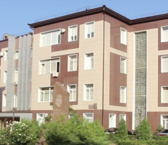 Врачи в Махачкале спасли мужчину с пятью огнестрельными ранениями