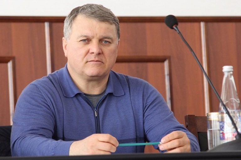 Казанби Казанбиев покинул пост заместителя мэра
