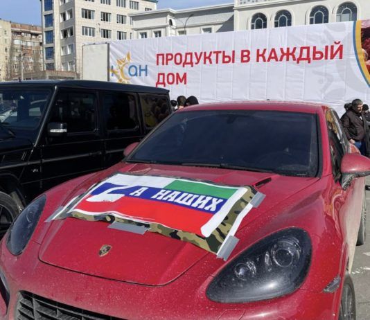 Около 50 автовладельцев Махачкалы поучаствовали в акции по доставке продуктовых наборов нуждающимся