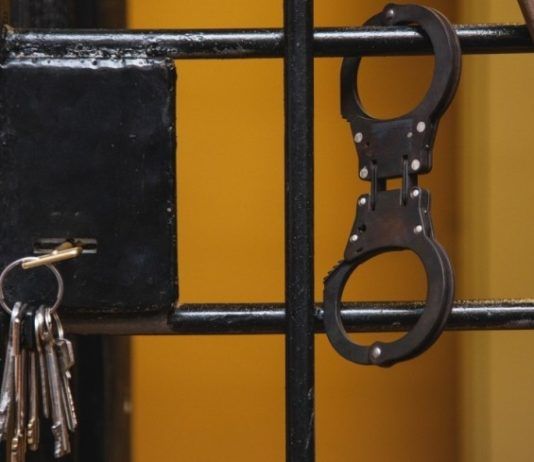 Директора центра соцобслуживания населения Махачкалы задержали по делу о хищении 620 млн рублей