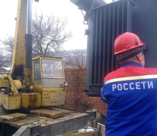 В мкр. Учхоз в Махачкале установили новый трансформатор
