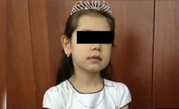 CC4CE2C2-A0C3-4468-B3E2-B3F542D80AAA