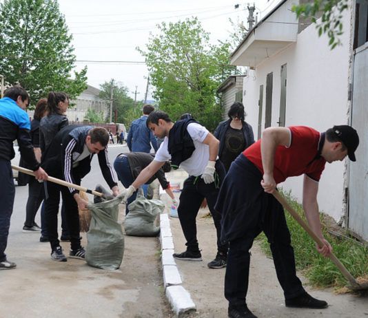 В Махачкале проведут два общегородских субботника