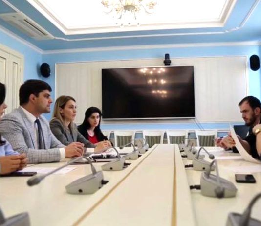 Мэрия добьется наказания виновных в похищении продуктов в школах города