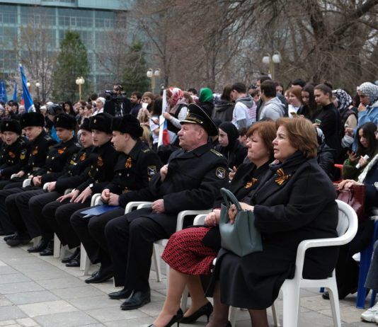 В Махачкале провели митинг-концерт в поддержку российской армии