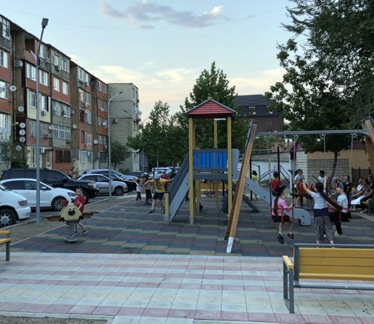 В 2022 году благоустроят 23 дворовые территории