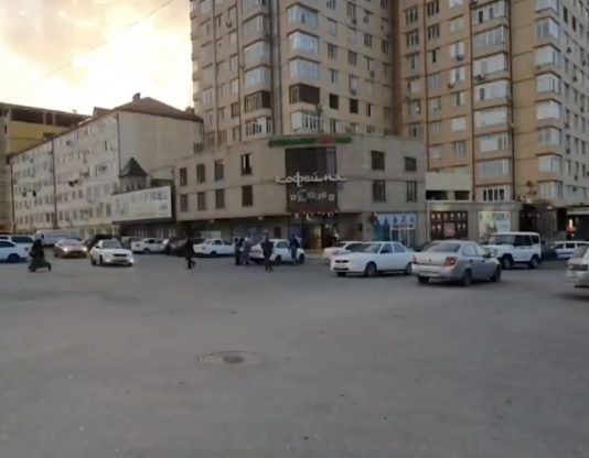 Мэр Махачкалы поручил обеспечить безопасность на пересечении улиц Хуршилова, Мирзоева и Юсупова