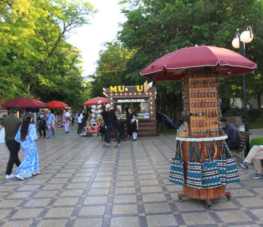 В парках торгуют, но не как прежде