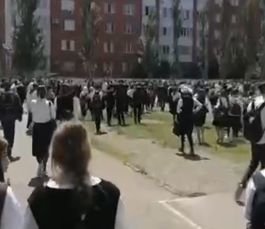 Образовательные учреждения Махачкалы эвакуировали из-за сообщения о минировании