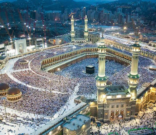 В этом году на хадж поедет вдвое меньше мусульман из России, чем было до пандемии