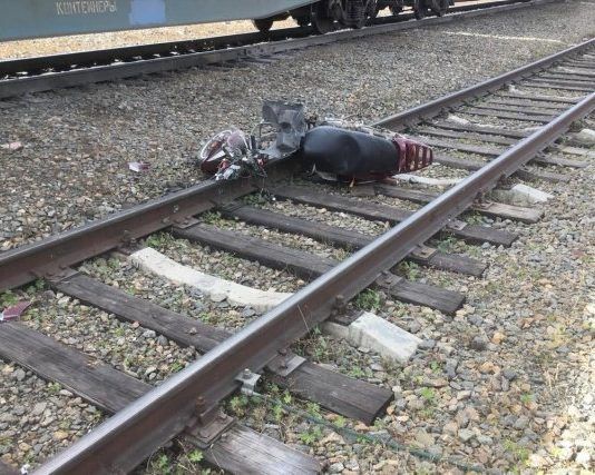 Грузовой поезд сбил девушку в Махачкале