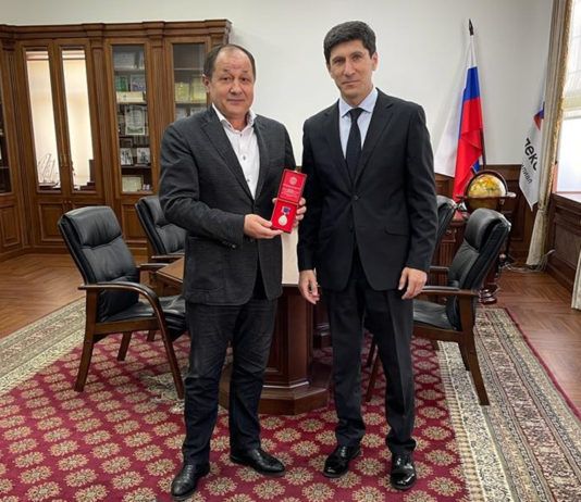 Директор Дагестанского филиала «Ростелеком» награжден медалью Центральной избирательной комиссии РФ