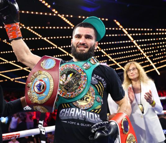 Артур – непобежденный!