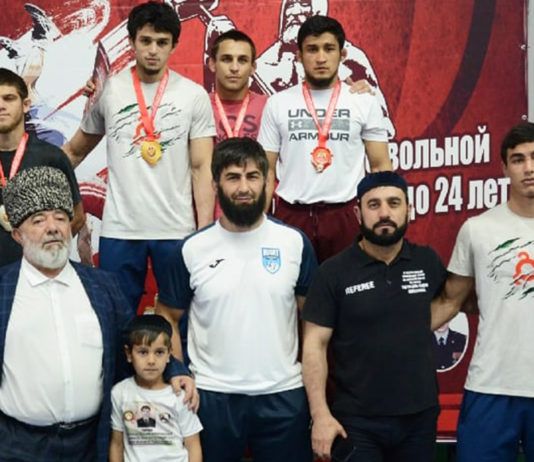 Дагестанские вольники успешно выступили на первенстве СКФО