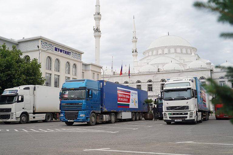 Дагестан направил еще 500 тонн гуманитарной помощи жителям Донбасса