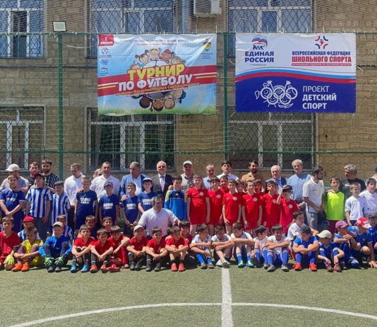 В Махачкале прошел турнир по футболу на призы председателя Собрания