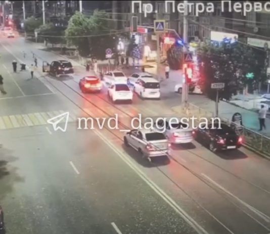 Автомобиль насмерть сбил пенсионерку в Махачкале
