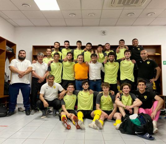 Махачкалинские клубы провели заключительные матчи сезона